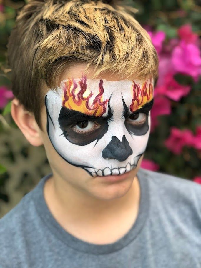 Flaming skull